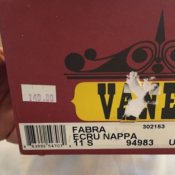 VANELI ECRU FLATS.  NEW.  STYLE IS FABRA - Picture 8 of 9